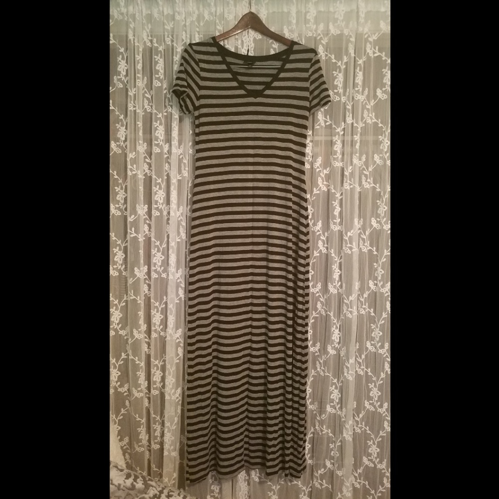 Mossimo striped maxi dress